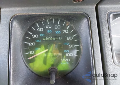 1992 Jeep Wrangler / Yj Sahara from USA, damaged, VIN 2J4FY49S2NJ548683